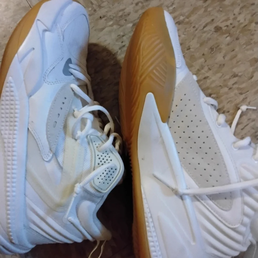 Puma J. Cole RS Dreamer " The White Jointz "Basketball Sneakers - Picture 10 of 11